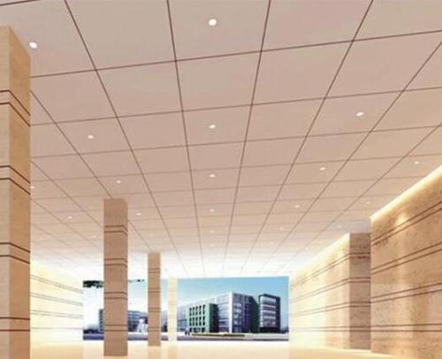 青島集成吊頂市場-中山鋁扣板批發廠家告訴你集成吊頂優點有什么