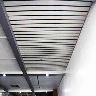 條型鋁扣板-鋁扣板批發廠家教你一招學C型鋁條扣板怎么裝