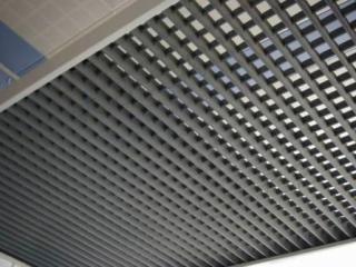 生產(chǎn)鋁扣板廠家-木紋鋁方通廠家13年專注生產(chǎn)