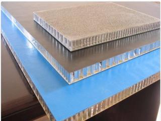 鋁扣板吊頂裝飾-佛山鋁天花廠家講解餐廳使用鋁格柵裝飾效果好看嗎