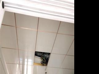 純白色鋁扣板-鋁扣板吊頂用哪種膠