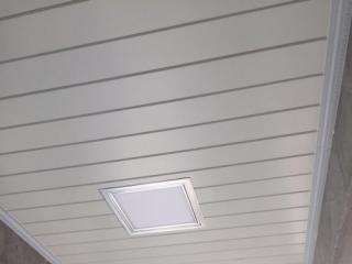 客廳鋁扣板吊頂實(shí)景-客廳鋁扣板吊頂廠家為你揭曉