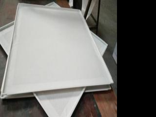 鋁扣板批發工廠地址-工程鋁扣板批發廠家之辦公室鋁天花吊頂好看嗎