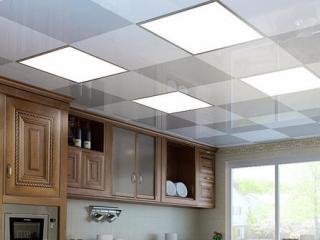 吊頂鋁扣板產(chǎn)地-機房防靜電鋁扣板怎么樣