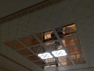 鏡面鋁扣板吊頂-300x300鋁扣板一平方價(jià)格多少