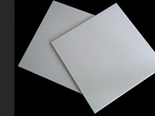 衡陽鋁扣板-陽臺吊頂用桑拿板還是鋁扣板好呢