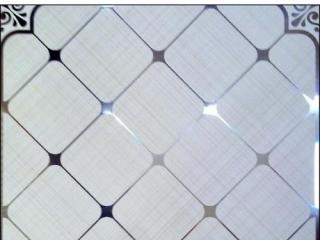 鋁扣板吊頂四周板-客廳鋁扣板吊頂?shù)娜N常見類型效果圖