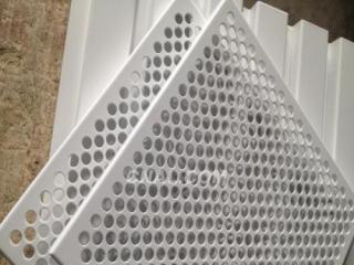 廣東鋁扣板生產廠家-廣東鋁扣板廠家講怎么避免鋁扣板吊頂安裝壓抑呢