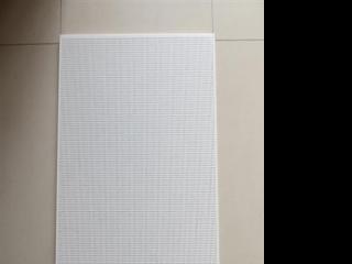 走廊鋁扣板吊頂效果圖-這么好用的鋁方通特點(diǎn)你知道嗎