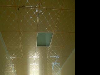 鋁扣板集成吊頂和鋁扣板-集成吊頂和普通吊頂