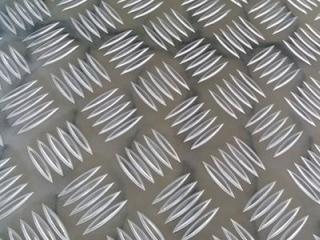 鋁板鋁扣板多少錢一平方米-鋁扣板吊頂每平方多少價錢