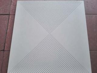 湖北集成鋁扣板-客廳鋁扣板吊頂這樣裝