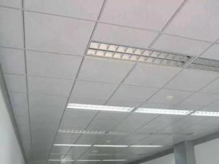 吊頂用的鋁扣板售價-聽臥室鋁扣板吊頂廠家來分析
