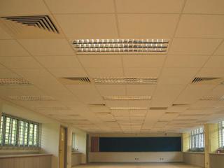 西安集成鋁扣板廠家-聽廣西家裝天花鋁扣板廠家分析廚房是吊頂好還是刷墻好